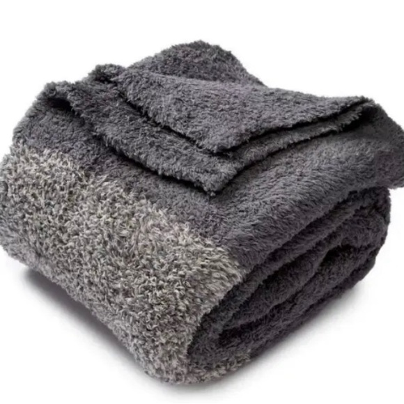 New Barefoot Dreams Graphite Cozy Chic Throw (45 X 60)